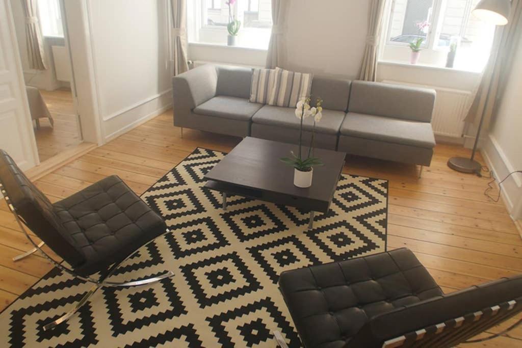 Next To New Harbor / 3 Bedroom & 2 Bath Rooms كوبنهاجن المظهر الخارجي الصورة